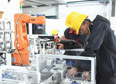 瞄準機器換人核心技術，金職機電學子省賽折桂